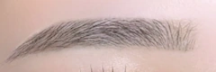 平行眉の眉毛デザイン写真